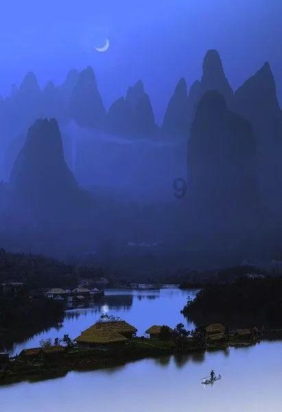 耐玩养成手游游戏画面