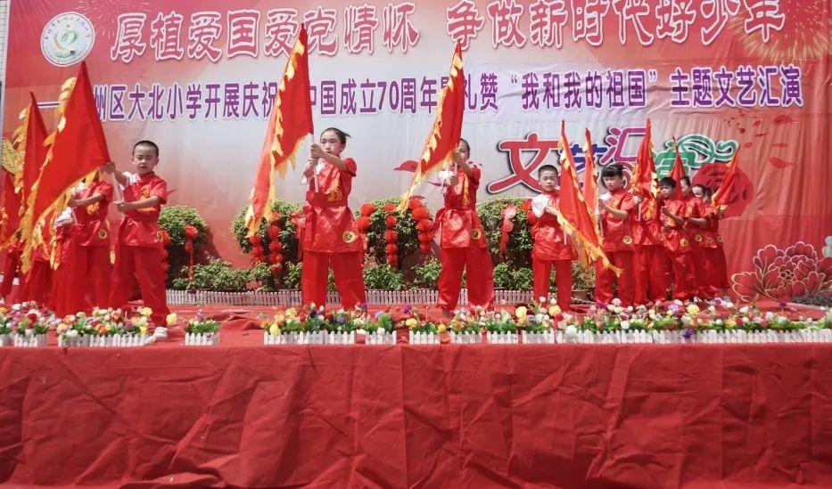 陕西古寺下惊现铁链悬棺，佛塔镇压其上，墓主人是明朝皇子？
