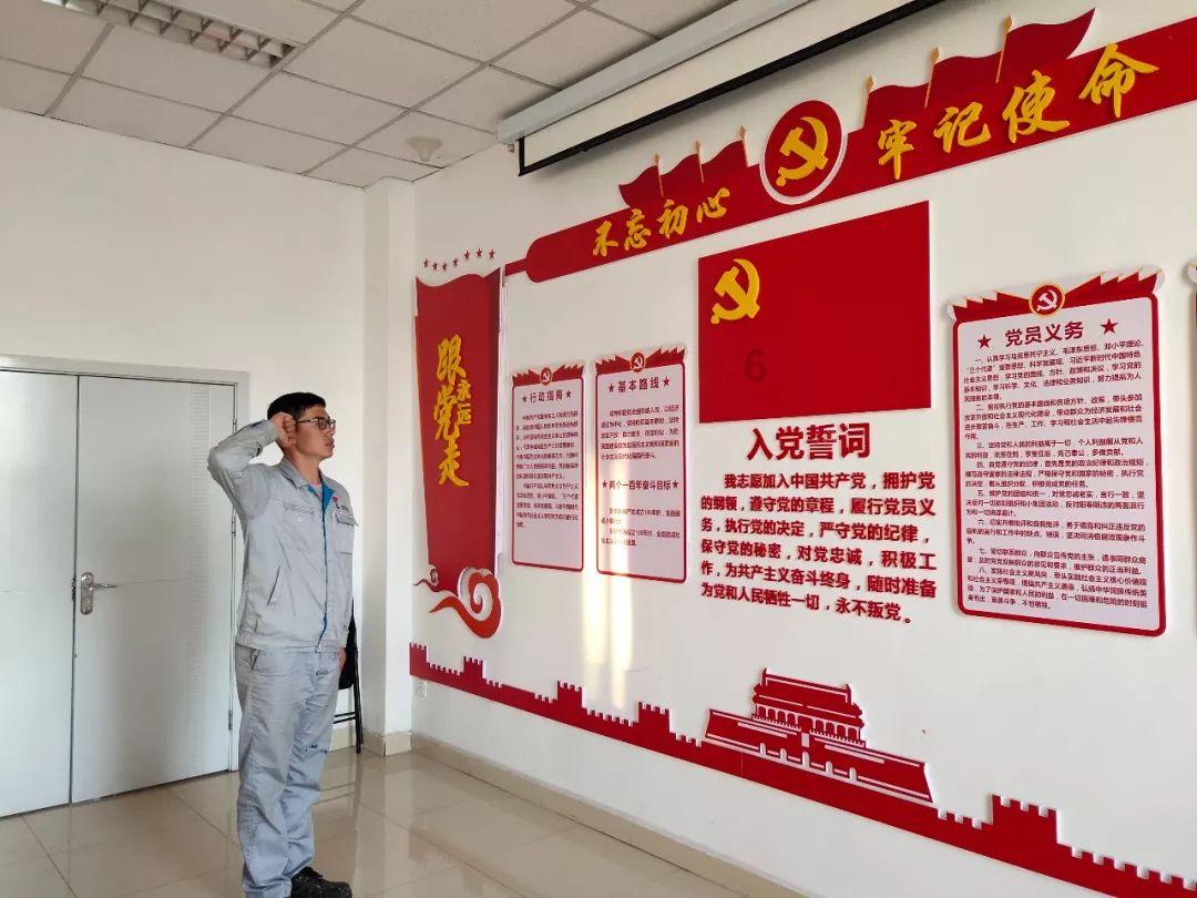 救援小绿龙