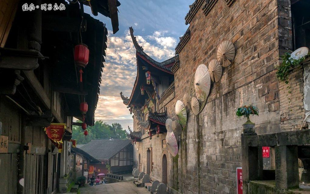 【千术牌技教学口诀公式】掌握这些技巧让你在斗牛扑克牛牛洗牌发牌纯手法教学